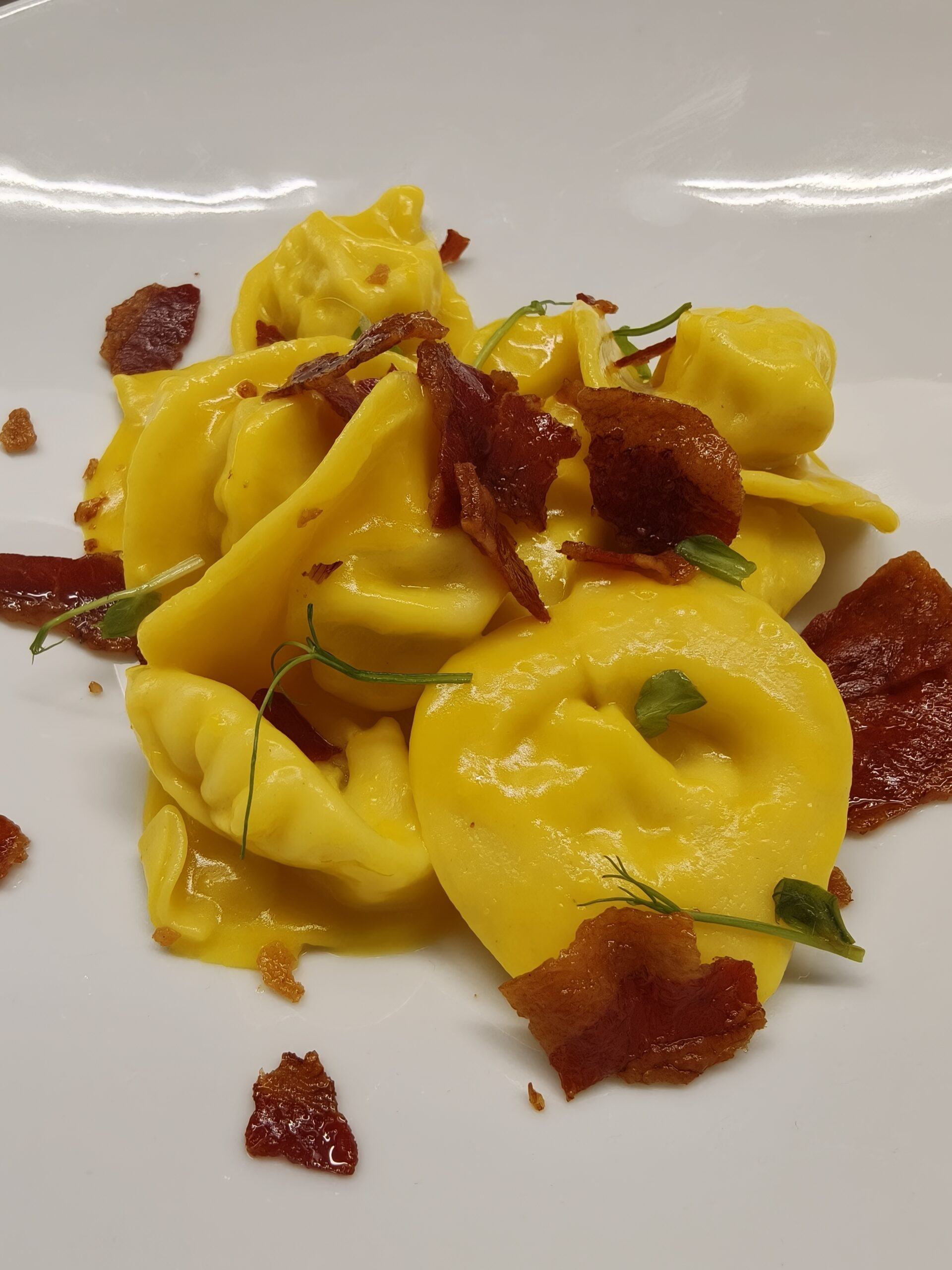 Ravioli al baccala - Primi - Amabile sezione menu home page